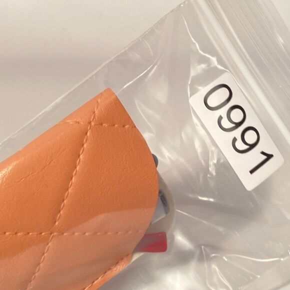 0991 Makeup Cosmetic 2.50 Flip Magnifying Glasses For Precision Application N… - Picture 7 of 7